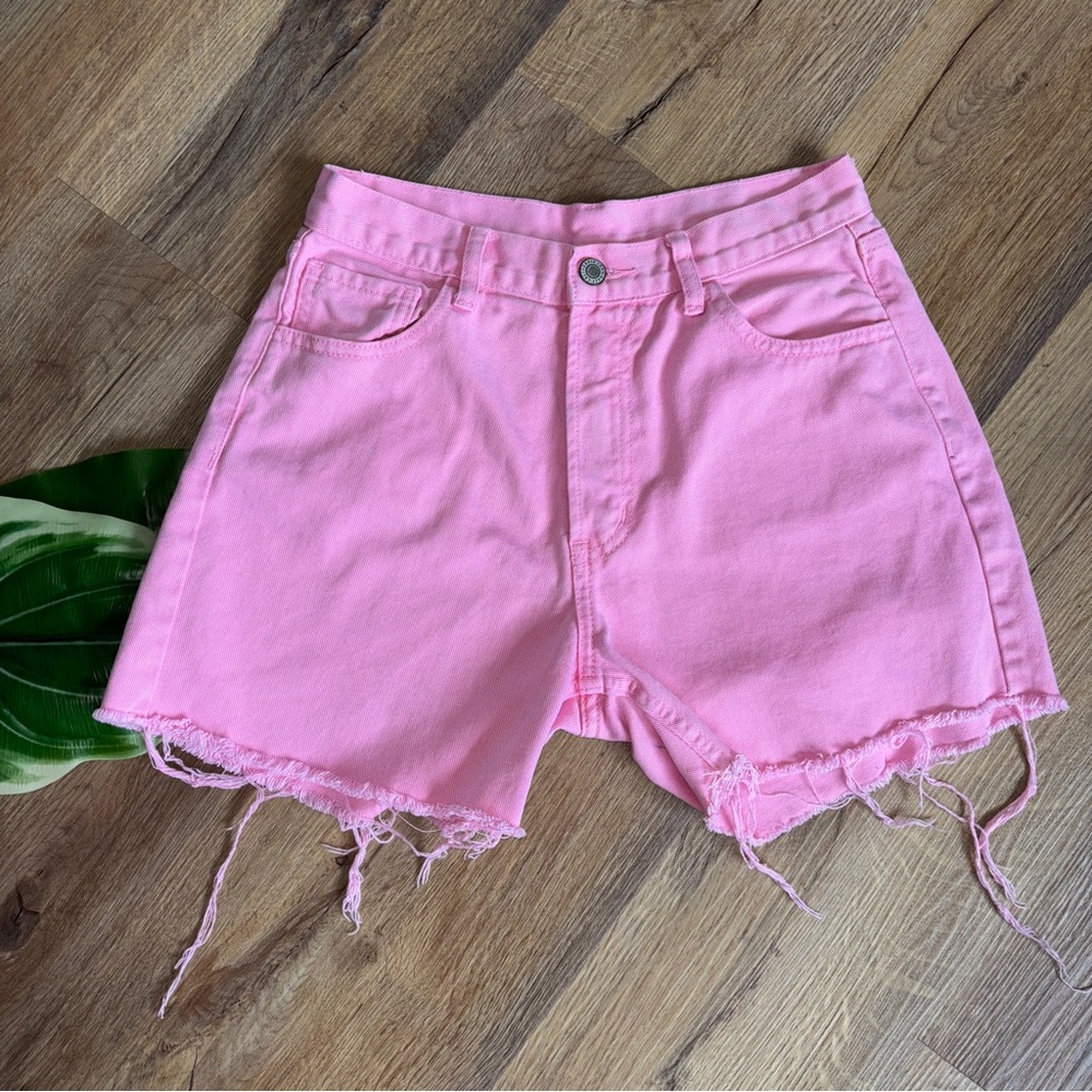 Pac Sun - J. Galt - pink denim shorts Sz M (3)